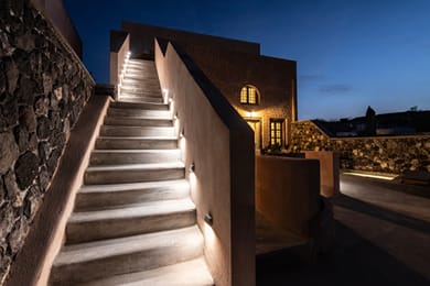 Frescoes Luxury Suites - Image 5