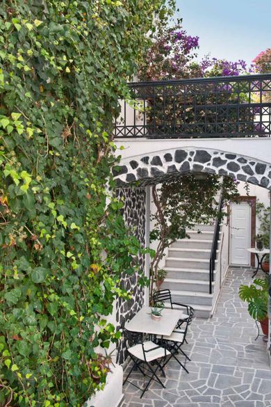 Galatia Villas Santorini - Image 7