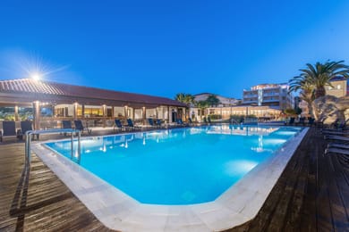 Galaxy Hotel Zakynthos - Image 2