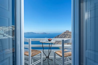 Helestia Pocket Hotel, Caldera Santorini - Image 3