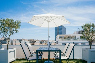 Gallery Central Piraeus Port - Image 4