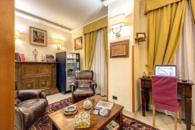 Gea Di Vulcano Hotel Rome - Image 4