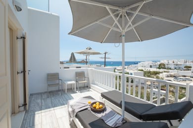 Deluxe Two Bedroom Family Room Side Sea View