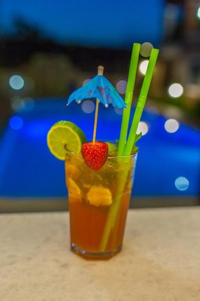 Superior One-Bedroom Apartment