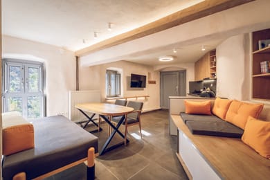 Tholoi - Two-levels Residence