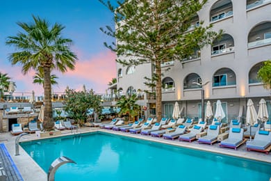 Glaros Beach Hotel - Image 3