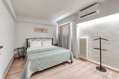 One Bedroom Garden Apartment