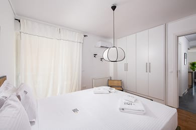 Glyfada First Class Suite - Image 3