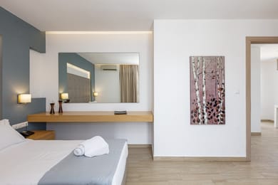 Golden Bay Heraklion - Image 5