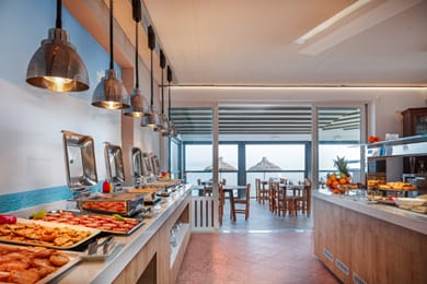 Golden Bay Heraklion - Image 4