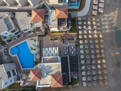 Golden Bay Suites - Image 7