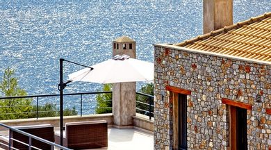 Panoramic View Villa King Leonidas