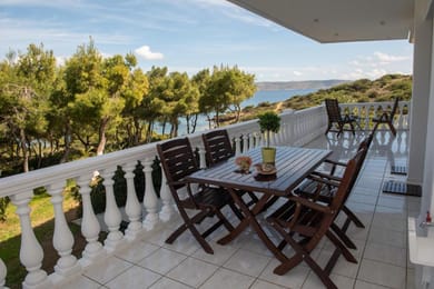 Villa Poseidon Sounio