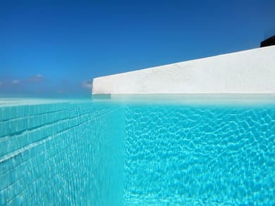 Executive Cave Suite Private Pool Caldera View