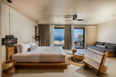 Bleu Suite with Private Infinity Pool