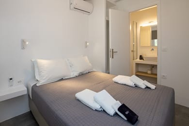 Deluxe Apartment Tzados