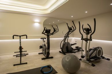 Green Suites Athens - Image 4