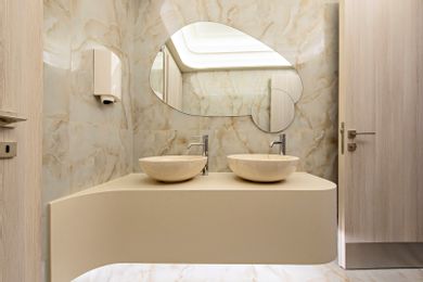 Green Suites Athens - Image 7