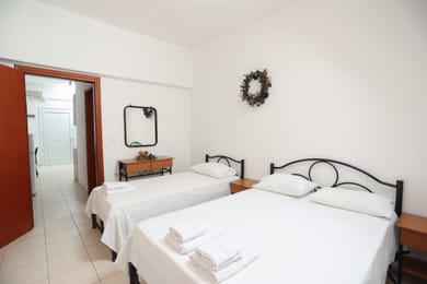 One Bedroom Family Apartment