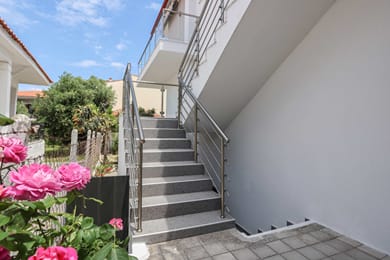 Gregory Apartments - Image 7