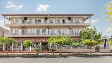 Hotel Grekas - Image 2