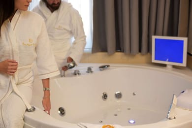 Superior Suite Lindos with Hot Tub - 40m²