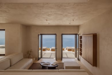 Cliff Front Three-Bedroom Villa with Outdoor Private Pool and Sea View