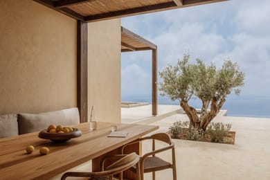 Cliff Front Three-Bedroom Villa with Outdoor Private Pool and Sea View