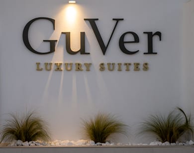 GuVer Luxury Suites - Image 4