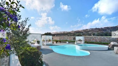 Harmony Luxury Private Villa with private pool & Jetted tub