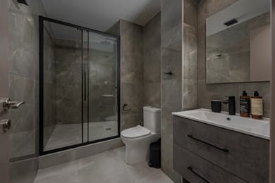 Hebrard Industrial Suites - Image 5