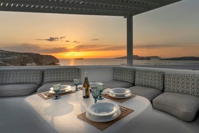 Hemera Holiday Home Villa on Santorini - Image 6