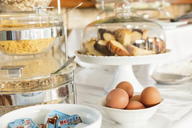 Hercules Hotel - Image 2