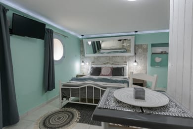 Little Studio in Argostoli (semi ground floor)