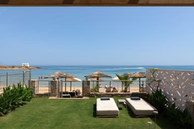 Pasiphae Beachfront Villa