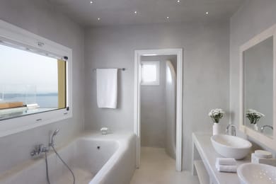 Villas Ioli & Anastasia with Stunning Caldera Views