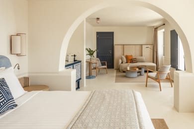 Honeymoon Suite with Caldera View