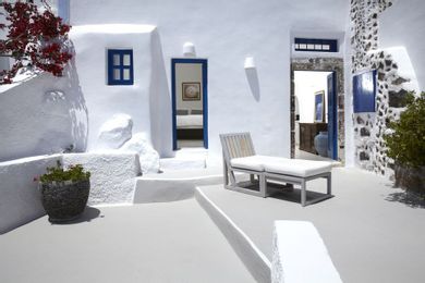Traditional Cave House (up to 4 guests)