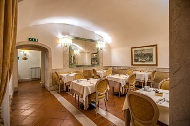 Hosianum Palace Rome - Image 3