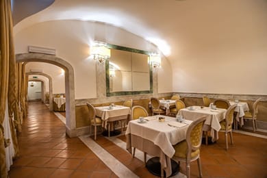 Hosianum Palace Rome - Image 7