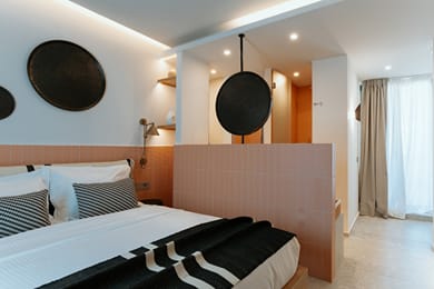 OUTSIDE PREMISES - Comfort Double