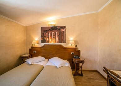 Hotel Kent Rome - Image 3