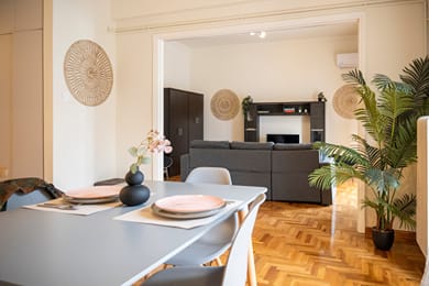 Houseloft Volos SeaView Hub