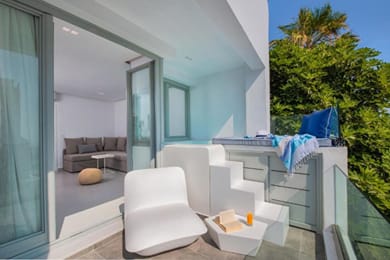 Harmony Suites Santorini - Image 2