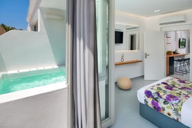 Harmony Suites Santorini - Image 4