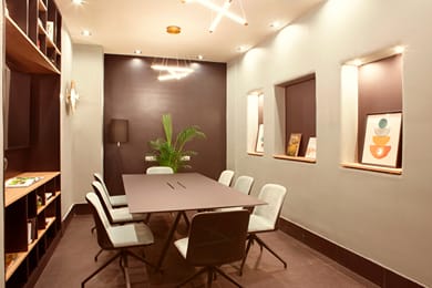 Zeus Essence Bucharest Central - Image 3