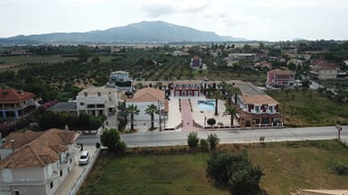 Hotel Yakinthos - Image 3