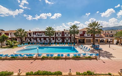 Hotel Yakinthos - Image 7