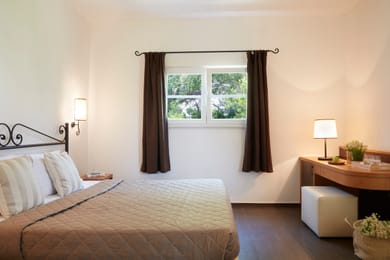 Superior Bungalow Garden View