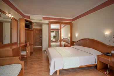 Superior Double Room with Jacuzzi